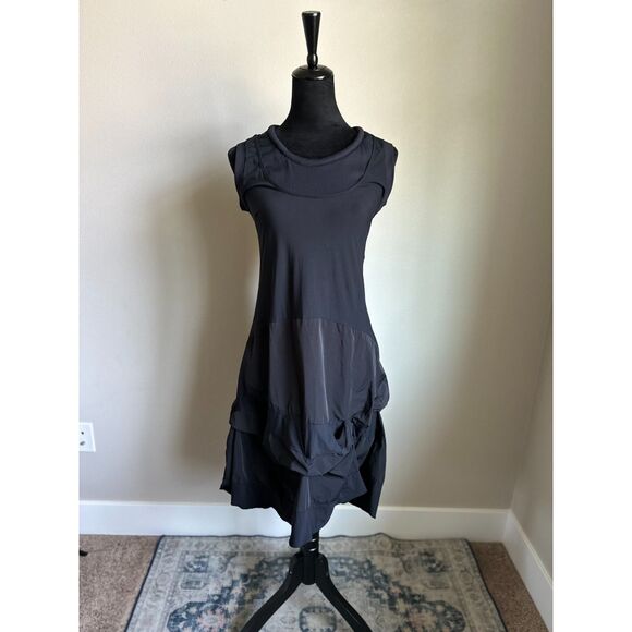 SUN LIGHT Women's Black Taffeta Bubble Hem Parachute Midi Tank Dress Size 2 - Picture 1 of 8